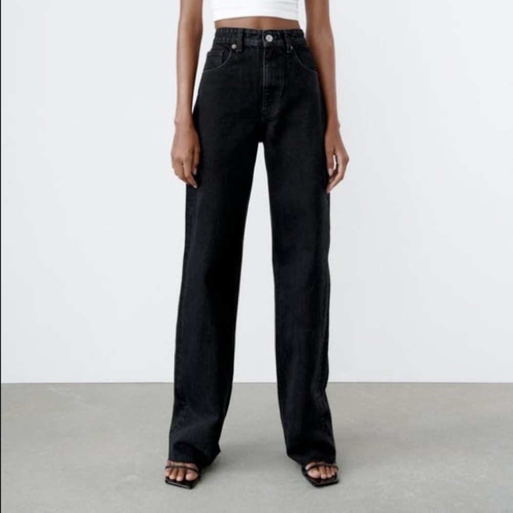 NEW ZARA WIDE LEG 90’s JEANS